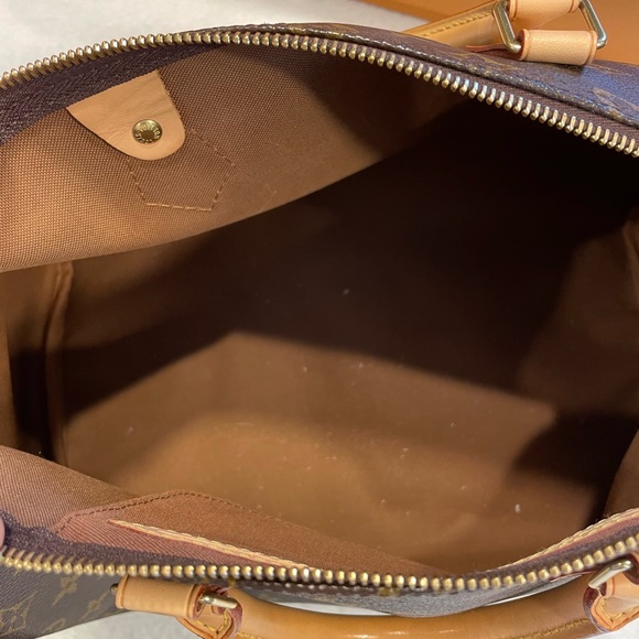 Speedy! Louis Vuitton Monogram Speedy With Lock And Box - Picture 4 of 11